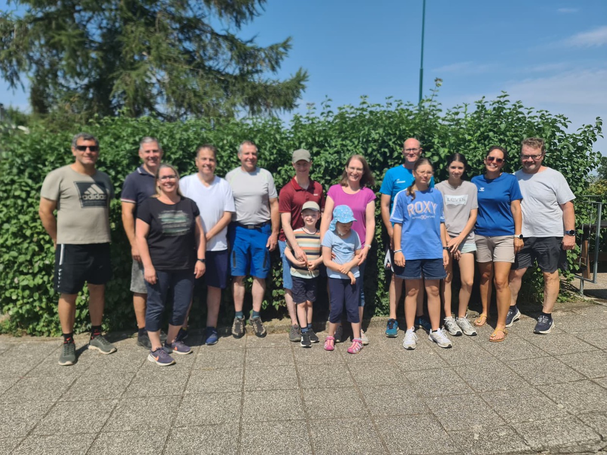Benefizfest für Julia H. – Ein Abend voller Zusammenhalt und Herzlichkeit